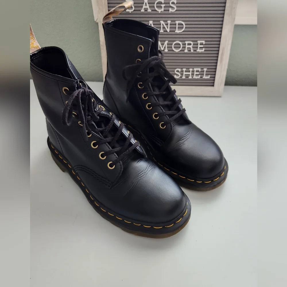 Dr Martens Vegan Felix Lace-up Boots Black M-7 L-8 Unisex - Picture 6 of 13